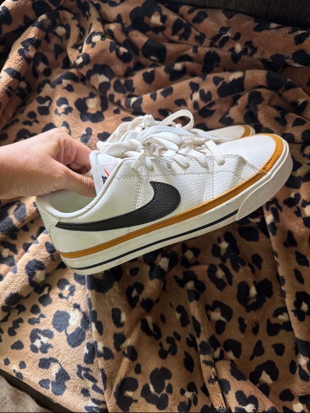 Nike courts size 1y